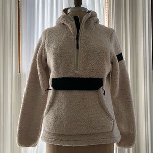 Campshire pullover